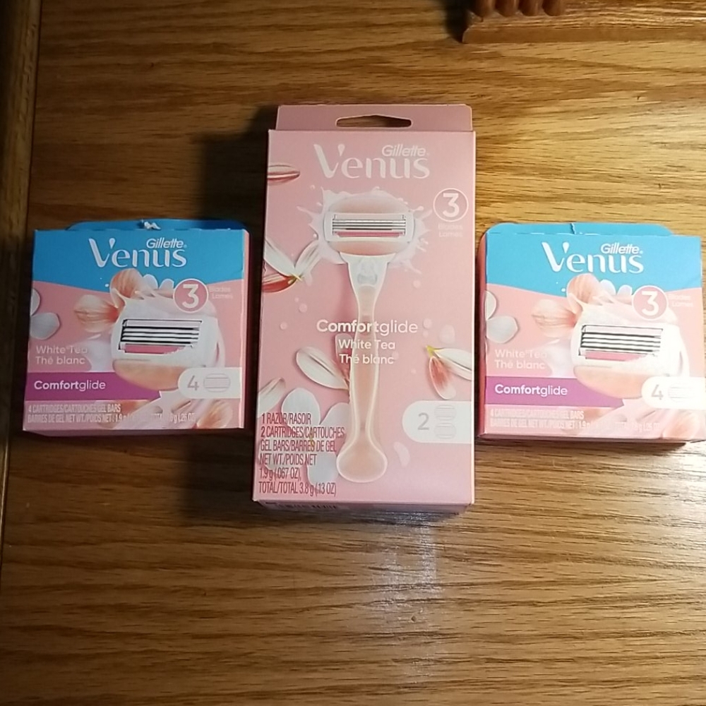 GILLETTE VENUS COMFORTGLIDE